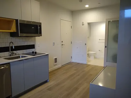 Floor plan 204