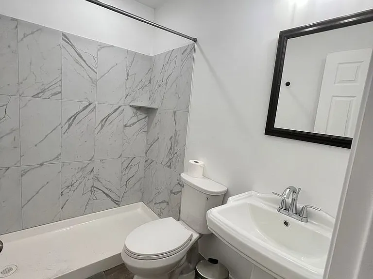3727 Wallace St — Photo 7