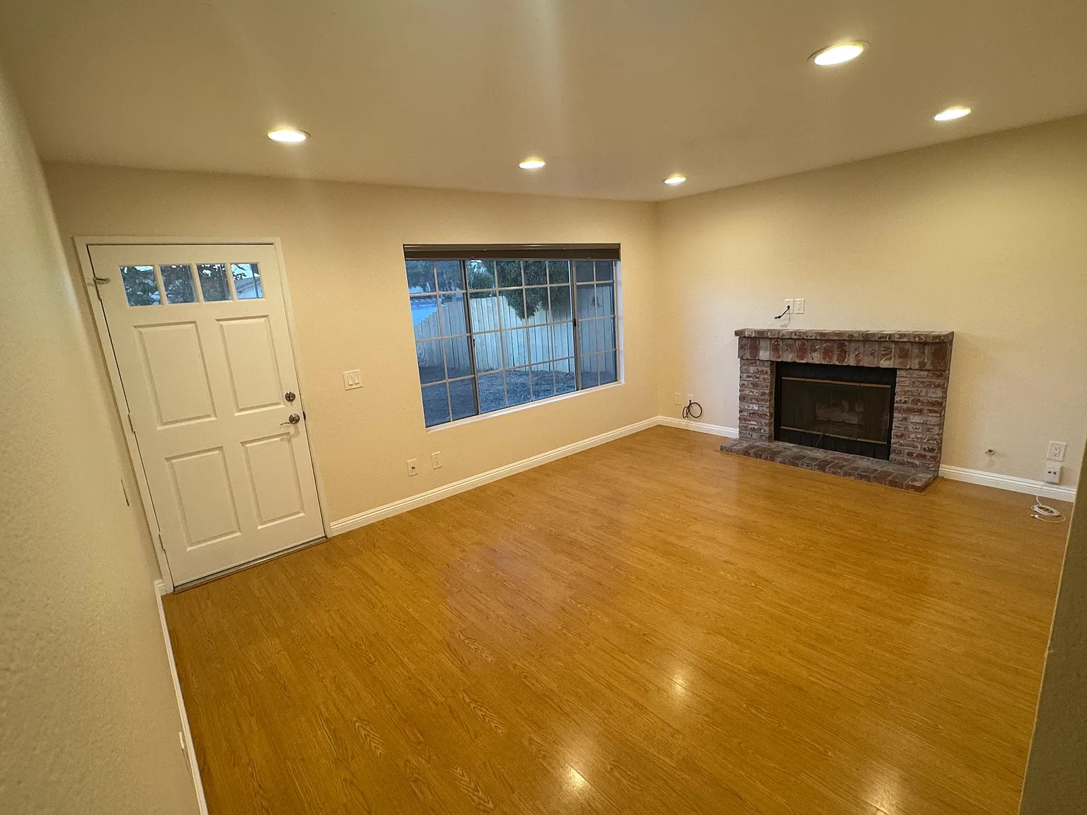 10347 Darden Rd — Photo 2