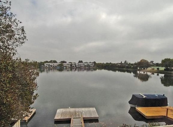 3rd image of 453 Bark Dr
