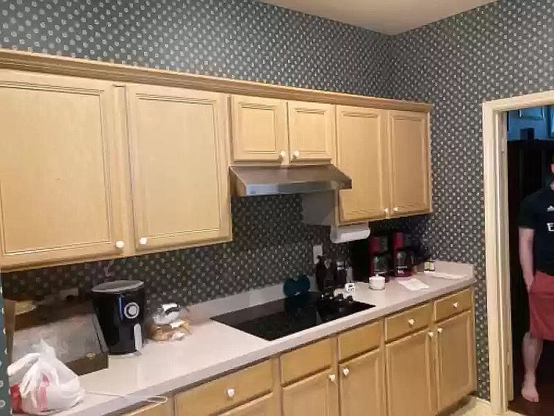 1st image of 14919 Gateview Dr