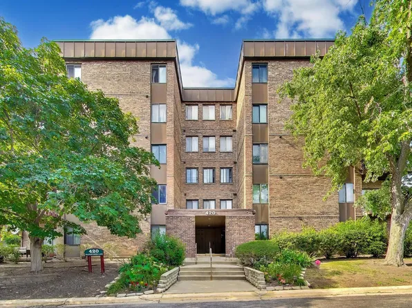 420 Walnut Creek Ln Unit 3102, Lisle, IL 60532