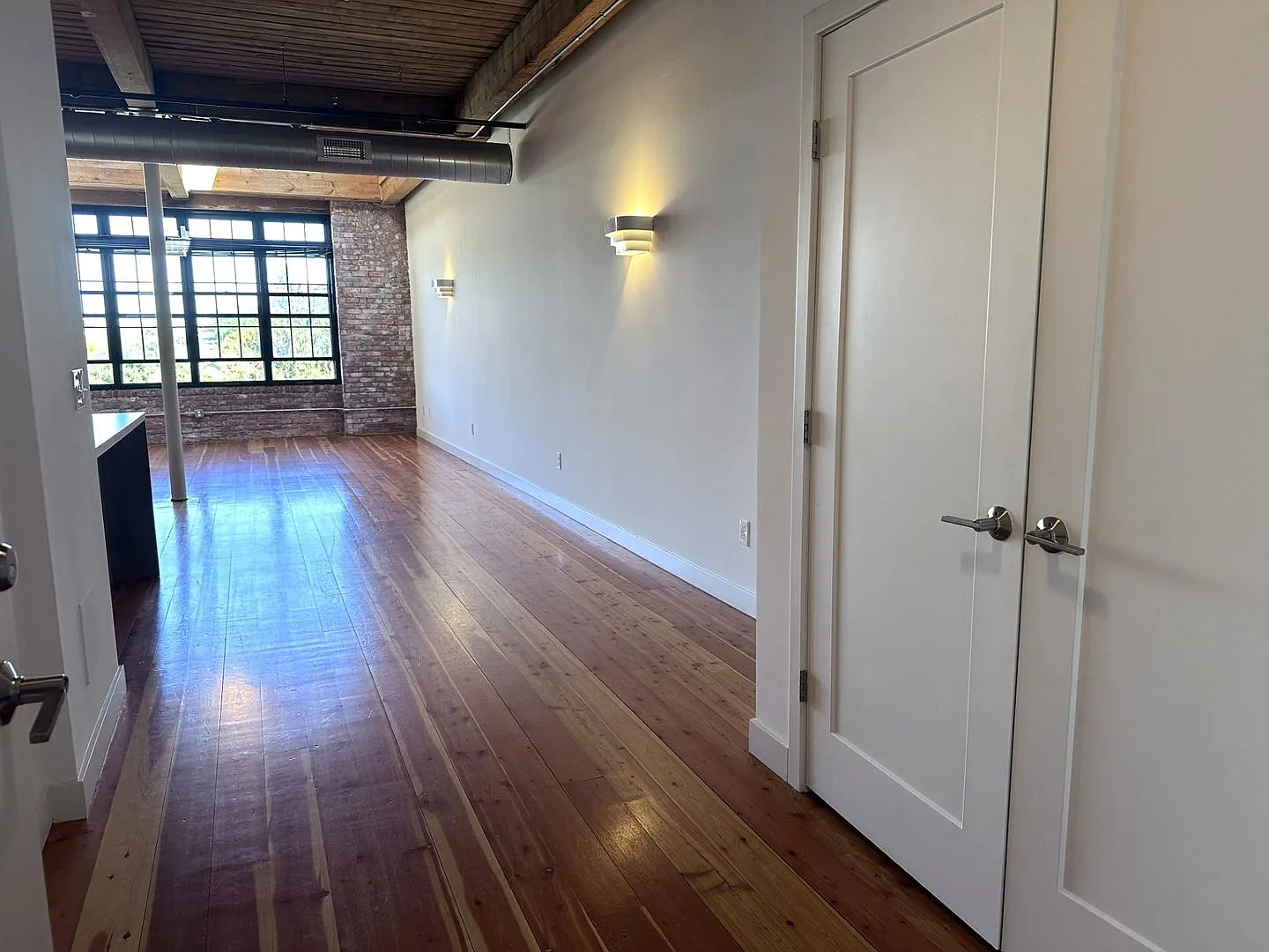 Pilgrim Lofts — Photo 3