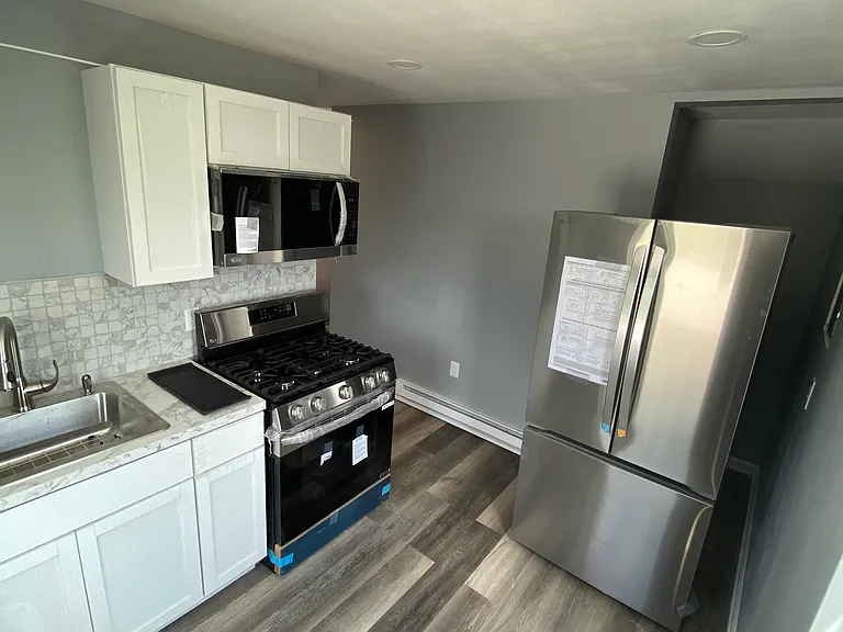 22 Vandever Ave #B — Photo 9