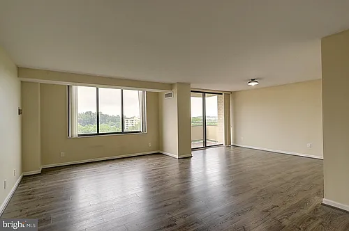 5225 Pooks Hill Rd Photo 1