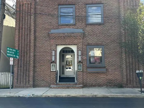 8 W Oakland Ave #1, Doylestown, PA 18901