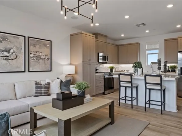 5020 Geranium Rd, Rancho Mission Viejo, CA 92694