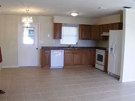 New kitchen