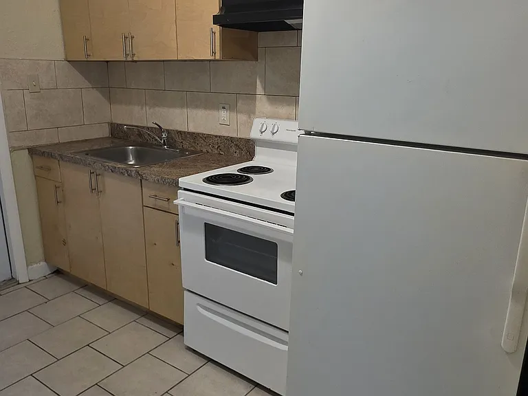 848 NW 10th St #844 — Photo 20