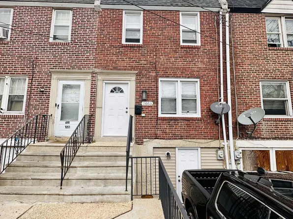 1053 S Merrimac Rd, Camden, NJ 08104