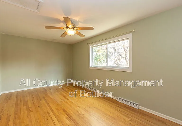4481 Hamilton Ct — Photo 15