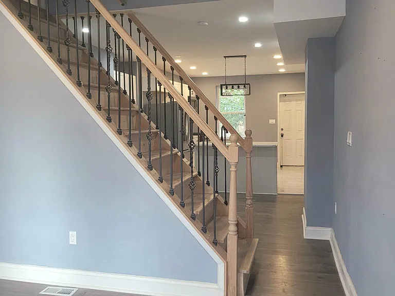 1627 Rutland Ave — Photo 9