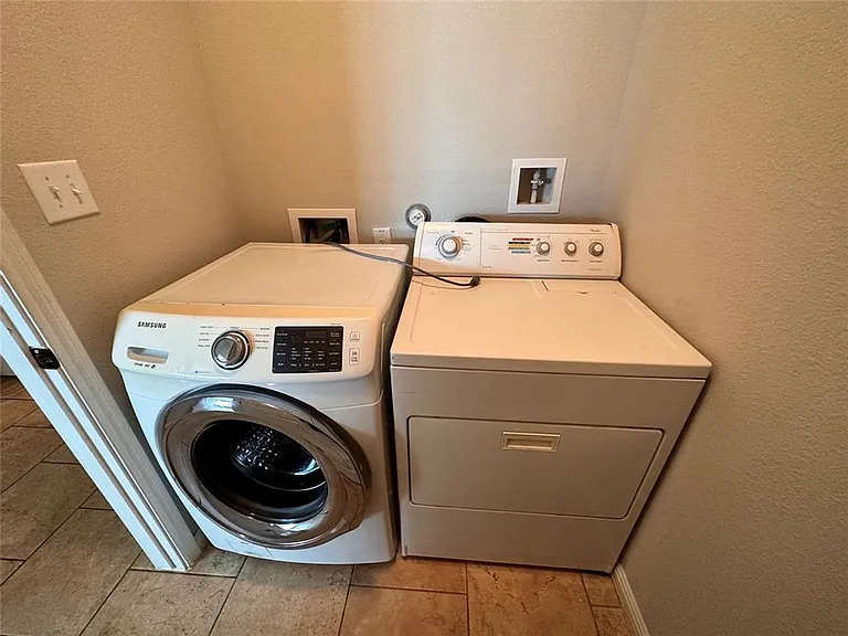 5612 Sabbia Dr — Photo 32