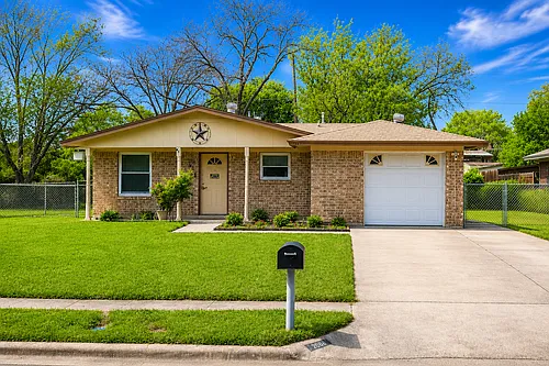 1507 Richard Dr Photo 1