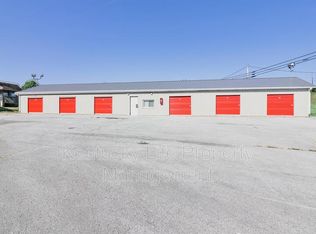 1825 Indian Mound Dr #F, Mount Sterling, KY 40353