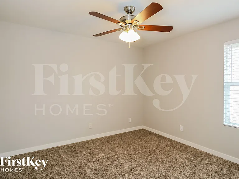 1615 W Bluefield Ave — Photo 11
