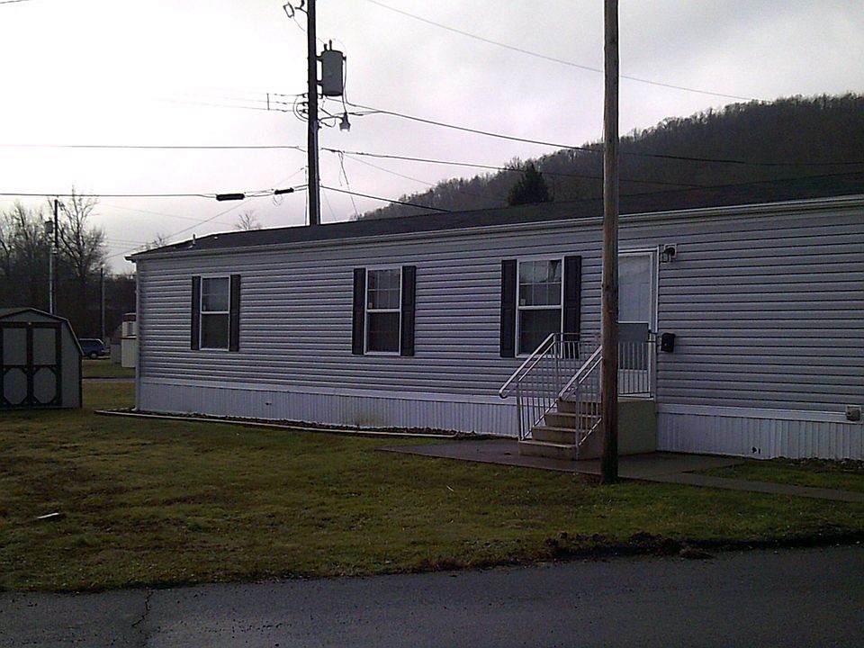 1st image of 150 Rosewood St