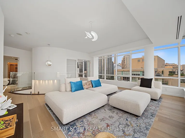 500 Queens Quay W #Penthouse 01E — Photo 23
