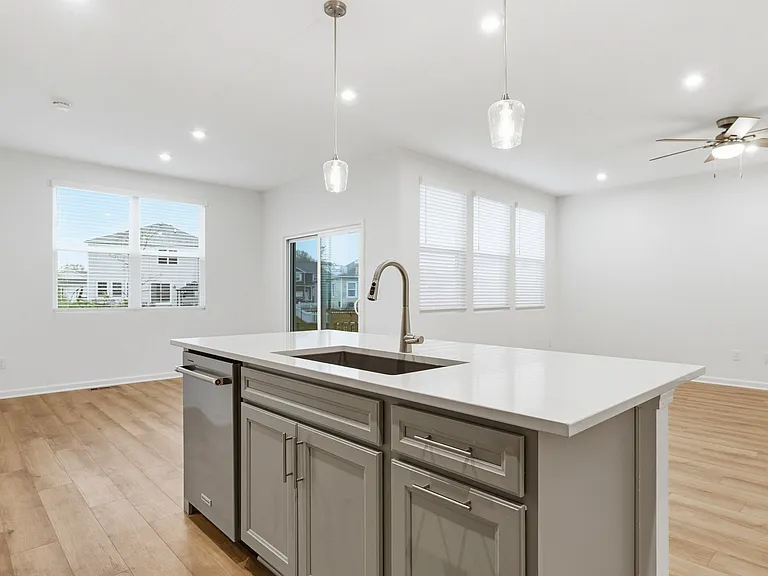 538 Penwell Dr — Photo 13