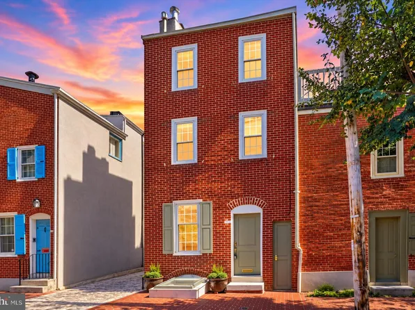 731 S American St, Philadelphia, PA 19147