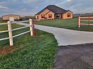 24376 E 1006th Rd, Weatherford, OK 73096