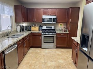 8600 Lynhurst Dr, Las Vegas, NV 89134