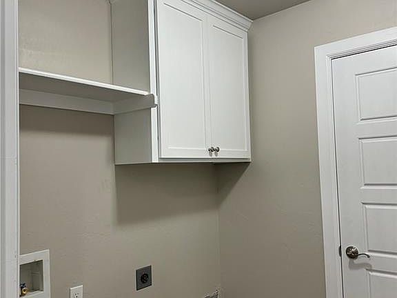 5th image of 1515 NE 15th St