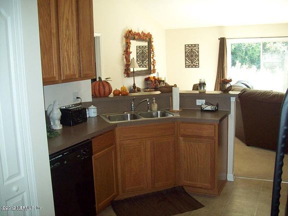 5th image of 6732 Gentle Oaks Drive N