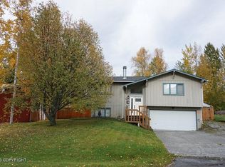 18719 2nd St, Eagle River, AK 99577