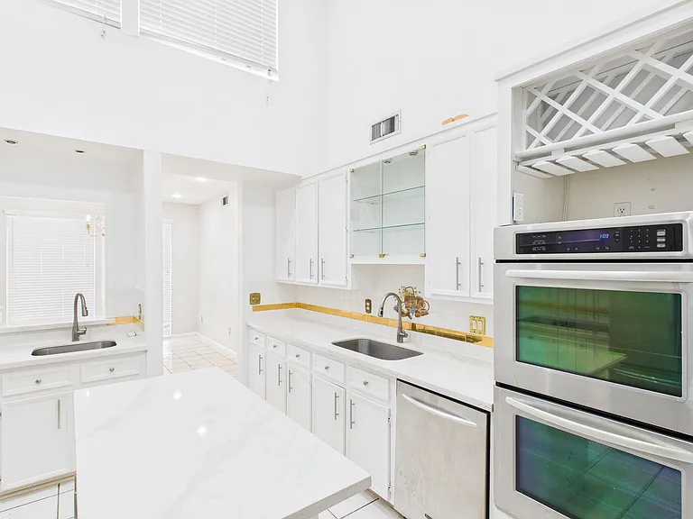 7611 Hopewell Ln — Photo 13