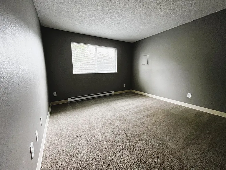 Riverbend Terrace Apartments — Photo 37