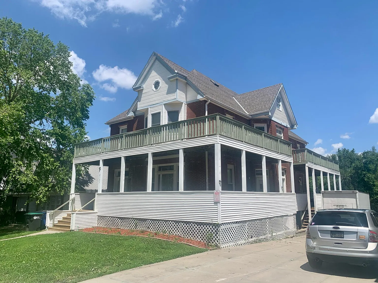 1 bed, 700 sqft, $900 — Photo 1