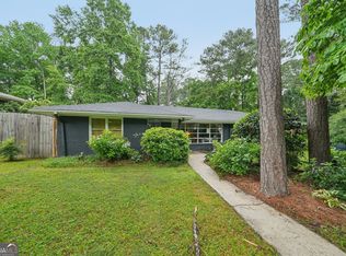 2762 Whispering Pines Dr, Decatur, GA 30033
