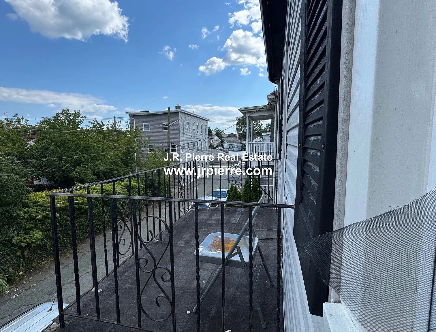 3 bed, 1.0 bath, 820 sqft, $2,700 — Photo 3