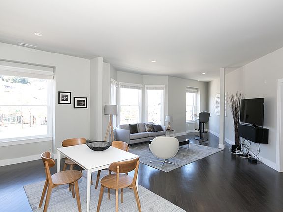 3rd image of 211 Church St #3B