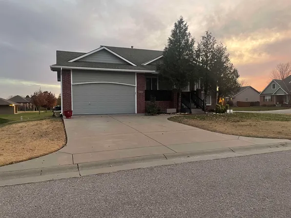 1231 W Leonard St, Haysville, KS 67060