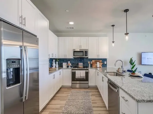 2201 Legacy Dr, Plano, TX 75023