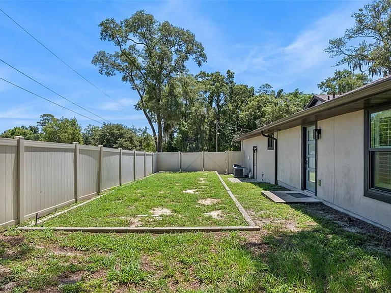 523 Fern St — Photo 27