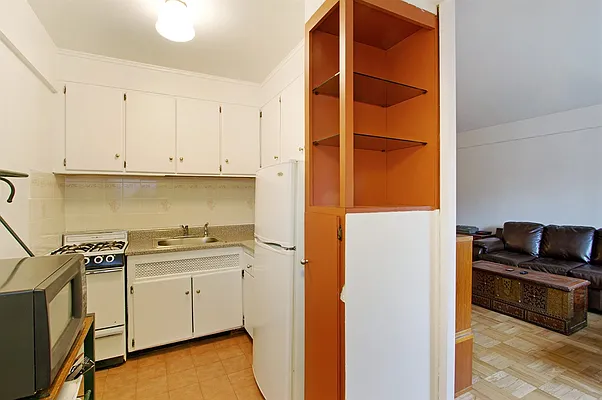 Sold by Corcoran | media 32