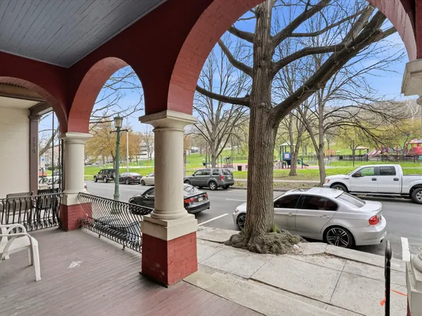 112 N 11th St, Reading, PA