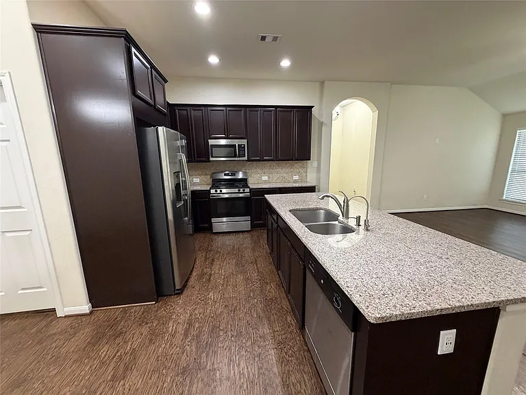 8630 Brookdale Park Ln — Photo 5