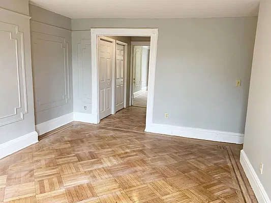 Rented by Simcha Halpert, LREB | media 10