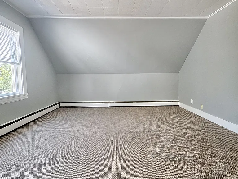 12 College St #3 — Photo 10