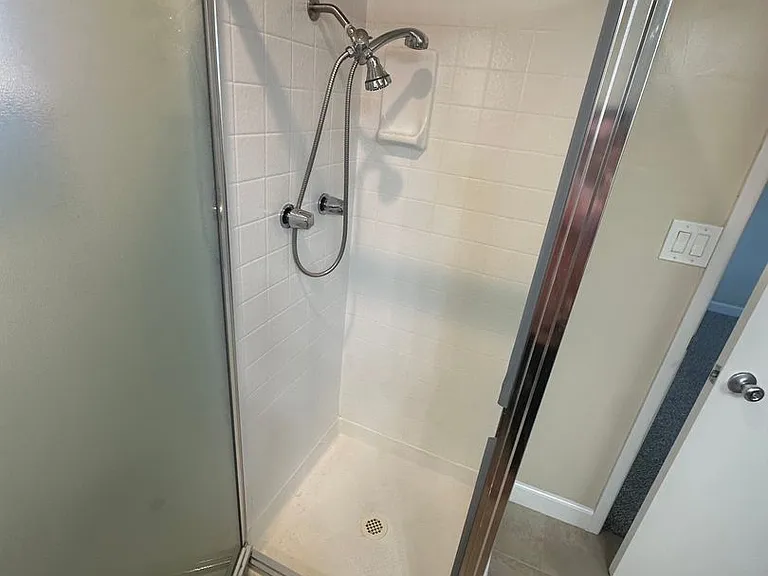 4309 Ross Ave — Photo 54