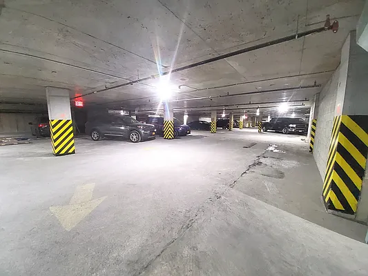 Rented by Rennit Inc. | media 27