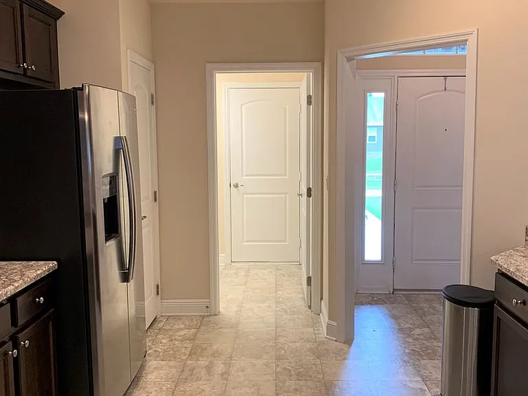 3273 SW Rosser Blvd — Photo 6