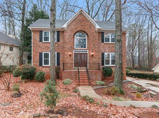 1001 Providence Dr, Lawrenceville, GA 30044