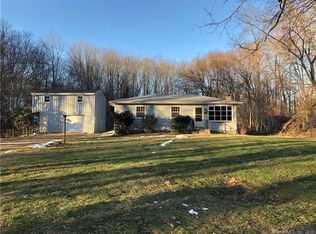 14 Darby Rd, Brooklyn, CT 06234