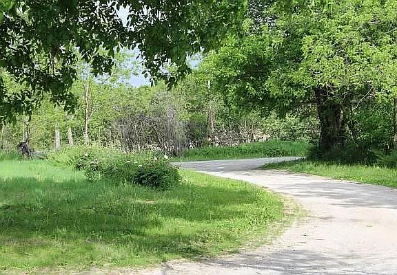 4th image of 3698 Hurt Rd SW