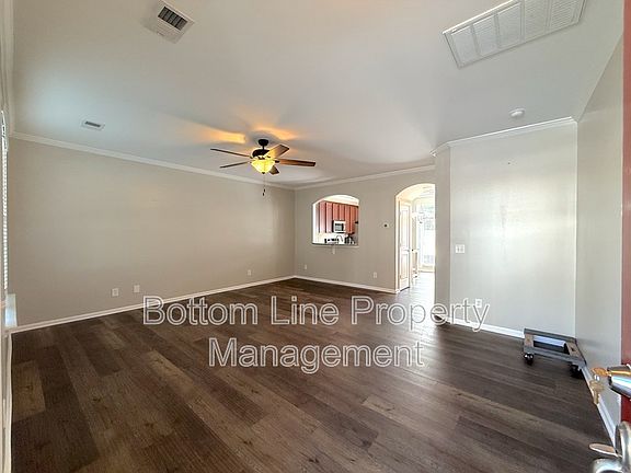 3rd image of 728 River Park Rd